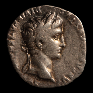 Rome, Augustus (First Roman Emperor), Denarius, Gaius & Lucius Caesar Reverse - 2 BCE to 4 CE - Roman Empire